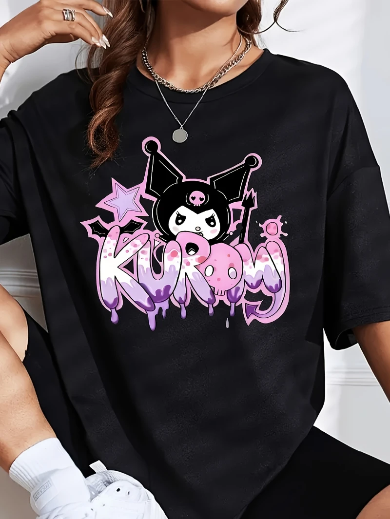 2025 الصيف سانريو كورومي مرحبا كيتي لطيف الجرافيك تي شيرت المرأة لينة عادية المحملة الراقية الفاخرة هو لكل من الرجال والنساء