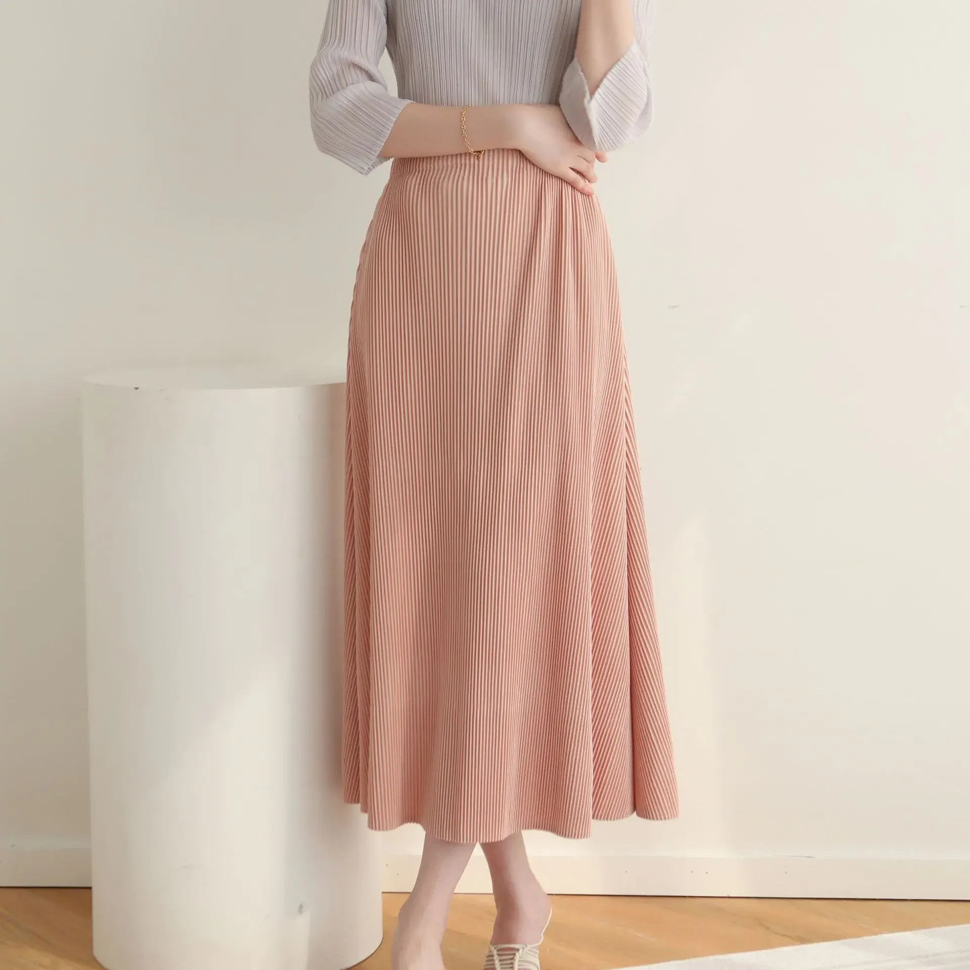 SXZ Pleats Skirt 2025 Early Spring New Miyake High-end Pleats Thick Fabric Versatile Casual Loose Straight Half-body Skirt