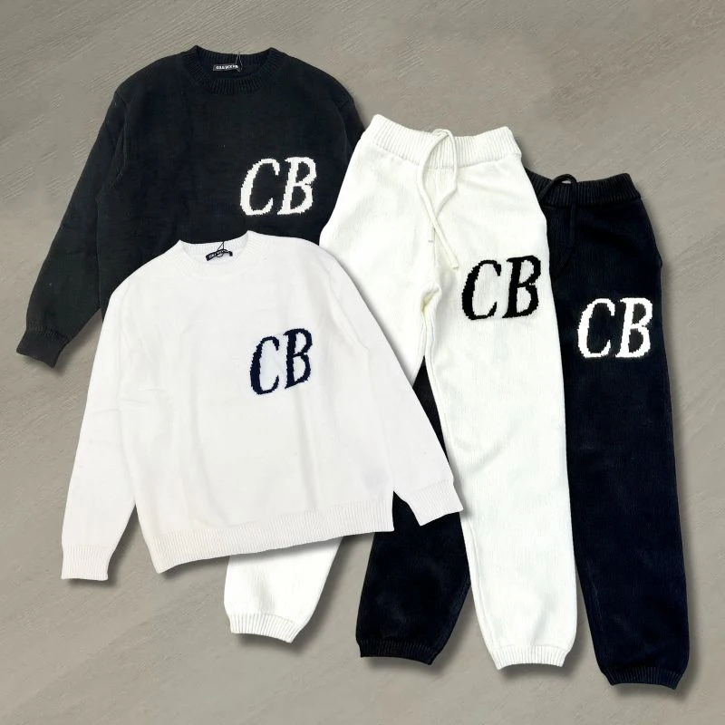 

Black White Couple Sweaters High Quality Jacquard CB Knitted Sweatshirts Fashion Oversize Round Neck Pullover Men Women Pants
