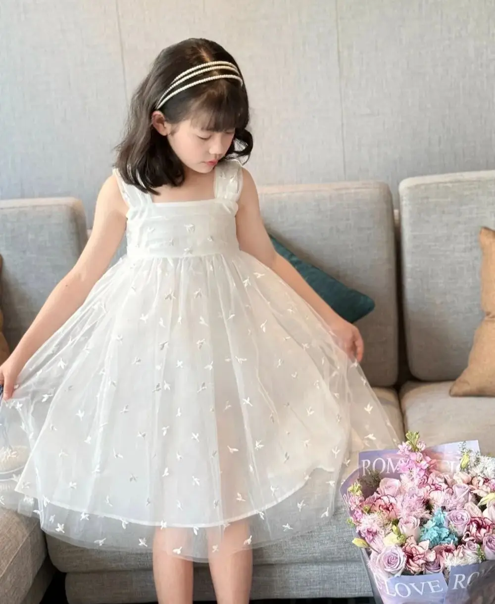 

baby girl clothes summer dresses Sweet girls' camisole dress White princess dress Advanced embroidered mesh puffy dress