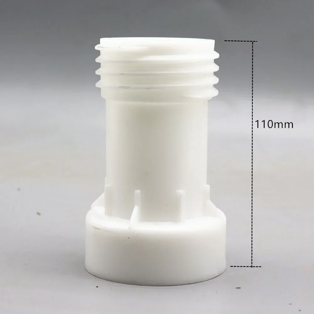 Valvola di uscita IBC a lunga durata con tubo di prolunga, ideale per controllare perdite di liquidi in contenitori e serbatoi di plastica