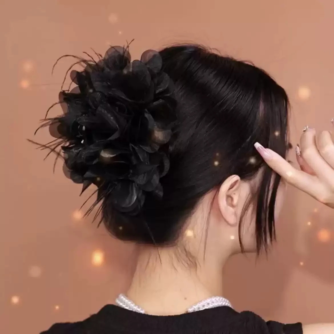 

Female Black Fluffy Flower Black Hair Claws Ladies Noble Temperament Party Hairpins Hair Clips Hair Accessories for Women