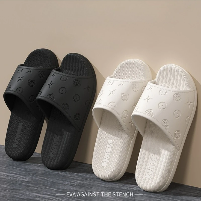 

Fashion Women Slippers Summer Flat Lightweight EVA Home Bathroom Slippers Comfort Massage Couples Indoor Slides Shower Shoes