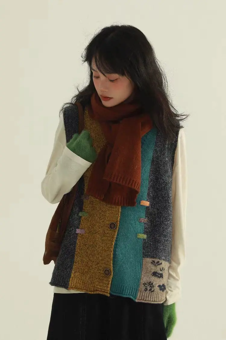 

Vintage Patchwork Knit Vest Women Y2K Korean Chic Ethnic Style Sleeveless Coat Autumn Warm All Match Splicing Sweater