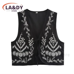 Vest Women 2024 Fashion Loose Vintage V-Neck Embroidery  Waistcoat Female Casual Sleeveless Versatile Tank Tops