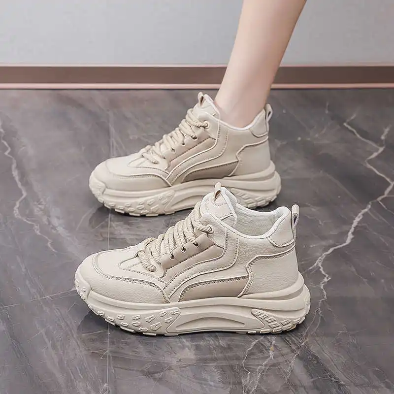 

Женские короткие роскошные ботинки на твердой подошве с низким каблуком, размер 33, люксовые женские кроссовки на каблуке, спортивные, Вьетнам, специальное назначение