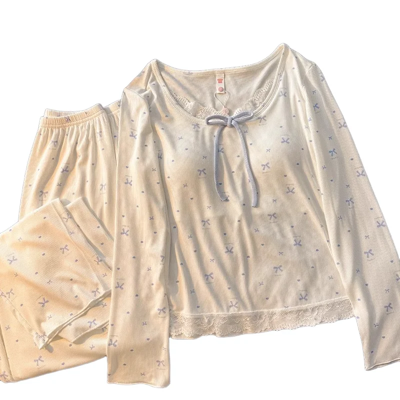 

Женская одежда с мягкими чашками, пижамы с цветочным принтом, сезон весны и осени, сексуальная домашняя одежда с длинными рукавами, которую можно носить в качестве верхней одежды