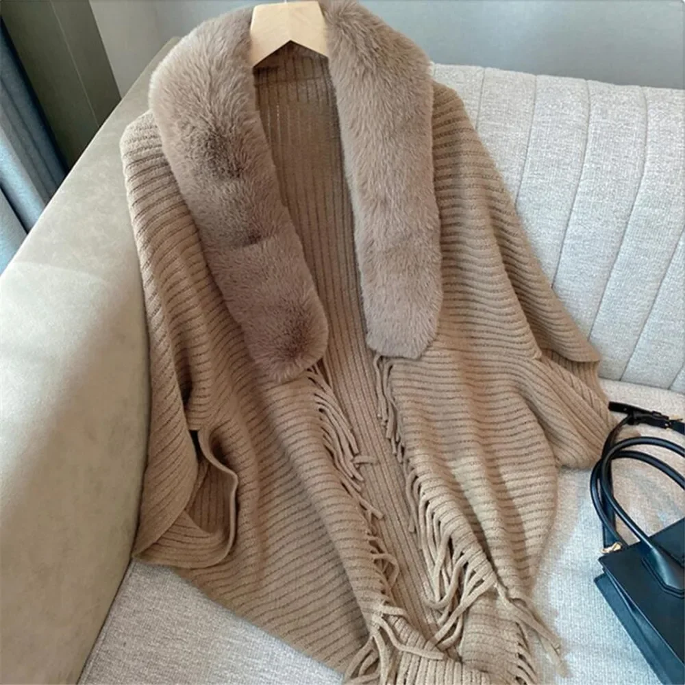 

2024 Women Winter Knitted Shawl with Faux Fur Collar Tassel Female Elegant Poncho Long Warm Wraps Cloak Cape Tops E88