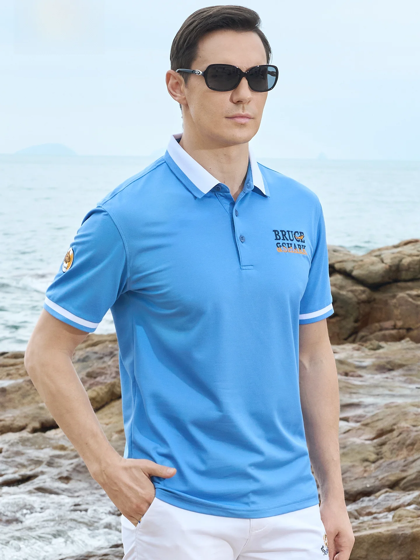 

Summer 2024 Men's Loose Fit ort Sve irt Large Size Silk Cotton Bruce & ark Faion Brand Breathable Casual Wear