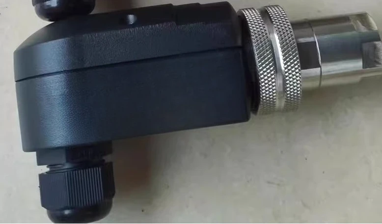 

Новый детектор пламени 2026 года UVS10D0G110D1G110D4G110D2 Spot UVS10D1G1 UVS10D0G1