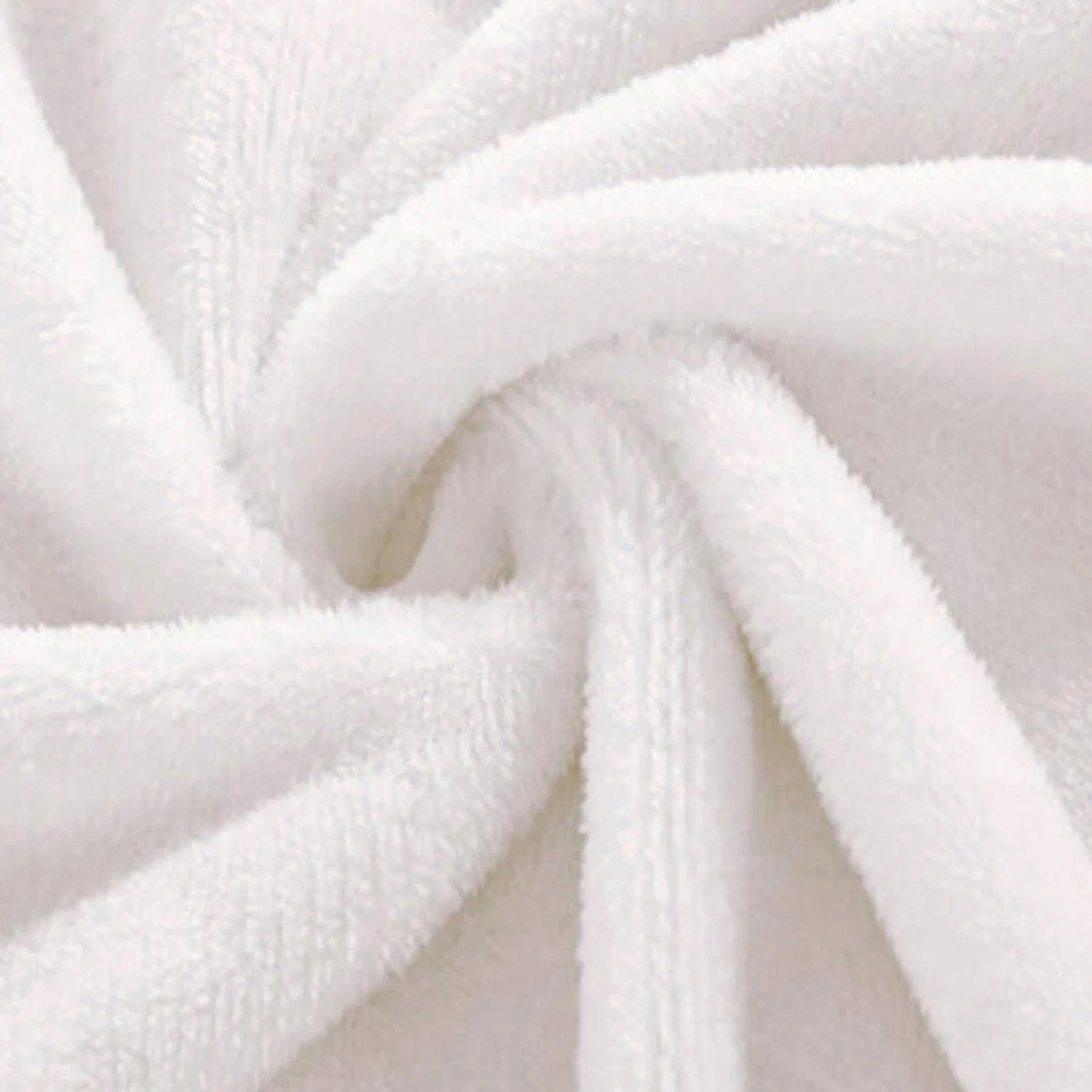 بطانية من الفلانيل مطبوعة على شكل فيونكة وردية رائعة مناسبة لتعزيز حلاوة غرف النوم وليالي الأفلام المريحة المميزة