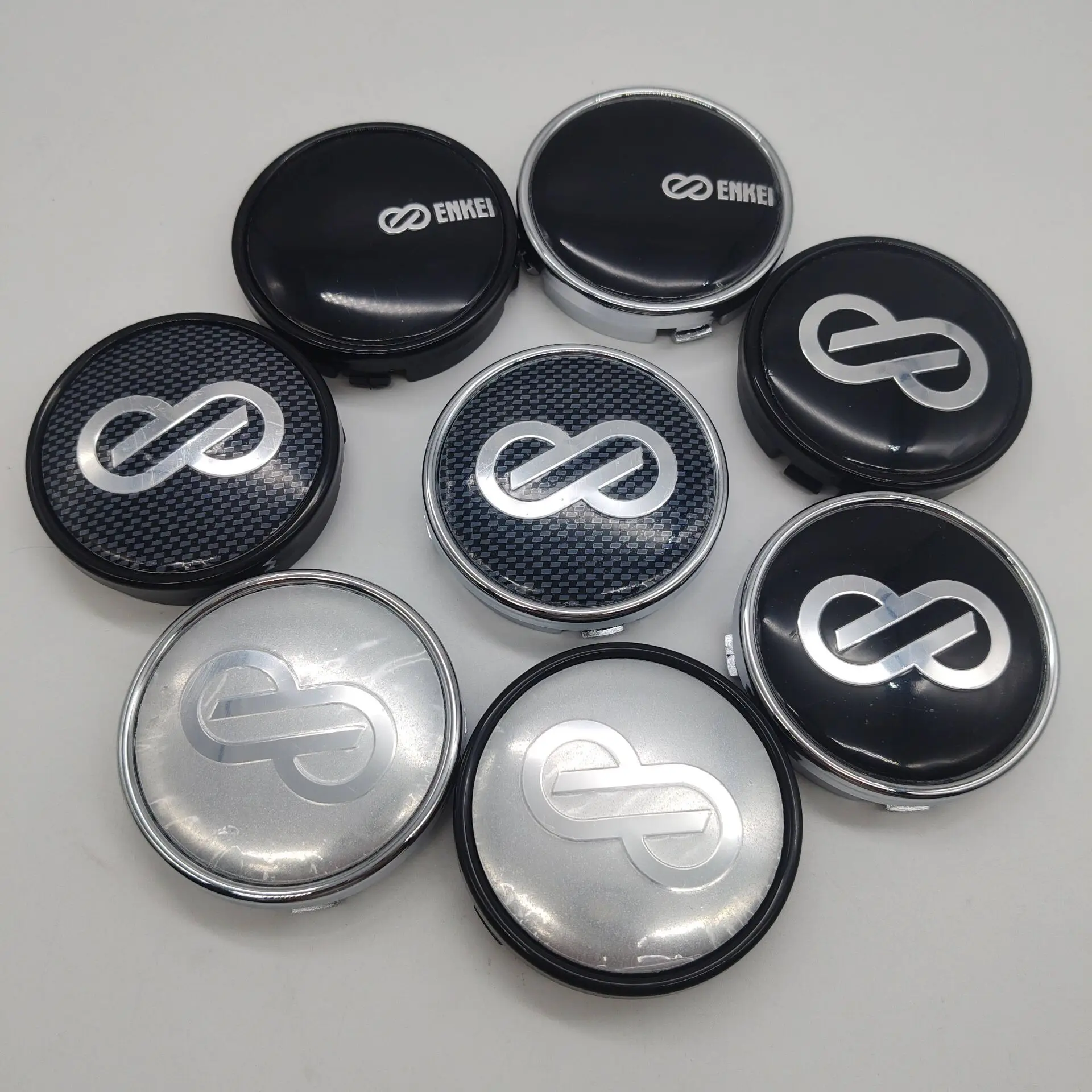 Juego de 4 Tapas Centrales para Ruedas, Diámetro Exterior 64 mm, Diámetro Interior 61 mm, Estilo Deportivo Enkei, Cubiertas Antipolvo para Llantas, Emblema ENKEI para Accesorios de Auto