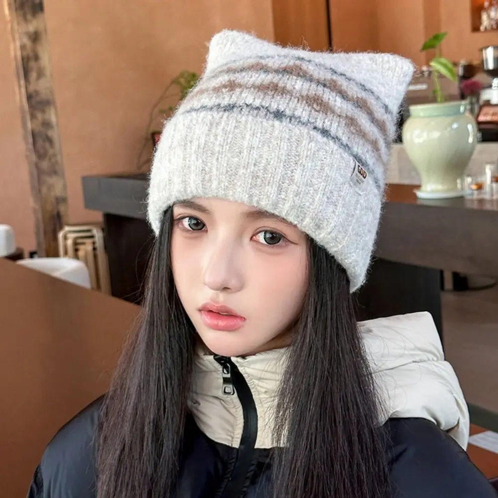 

Retro Fair Isle Style Jacquard Knitted Hat Fleece-lined Warm Cat Ears Beanies Wool Vintage Printing Knit Cap Outdoor