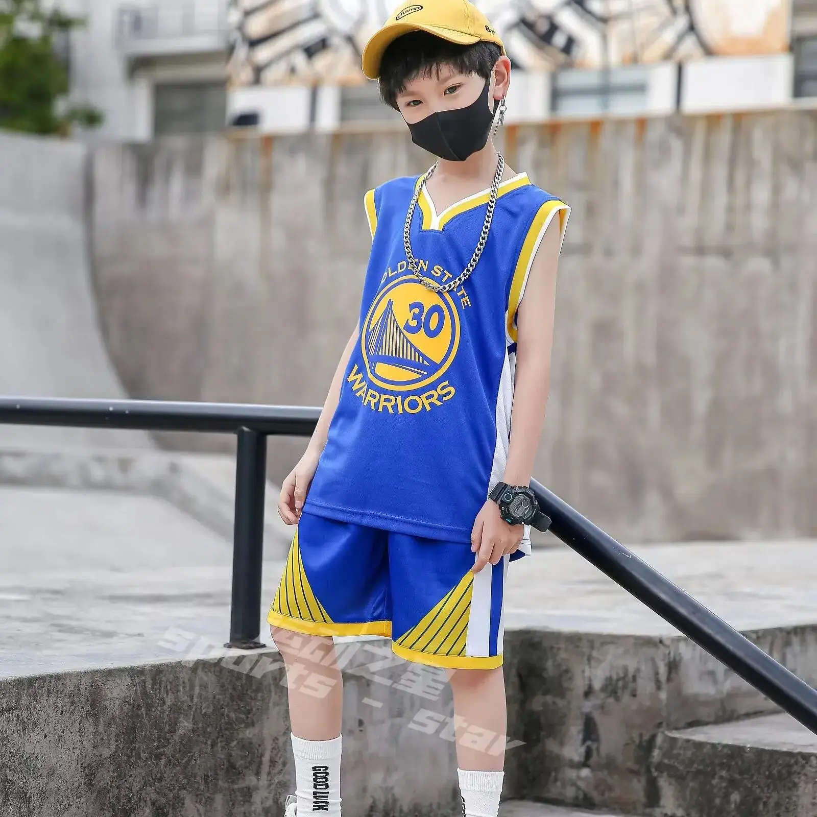 NEW 24/25 Children\'s clothing suit boy girl Basketball Jerseys Lakers 30 game team uniform training  Vest and shorts