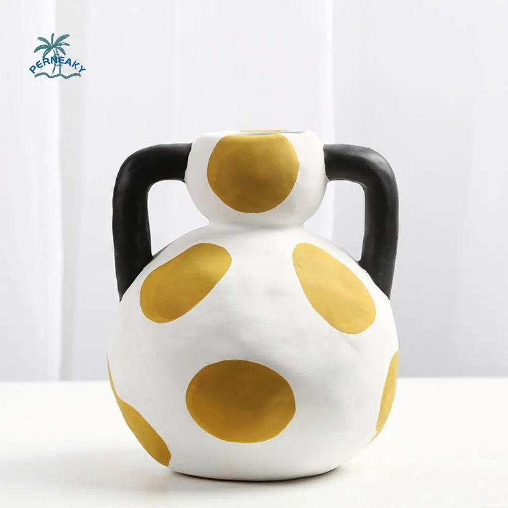 

European Style High Value Cream Style Flower Vase Painted Exquisite Nordic Milk Pot Ins Ceramic Vase Home Decor