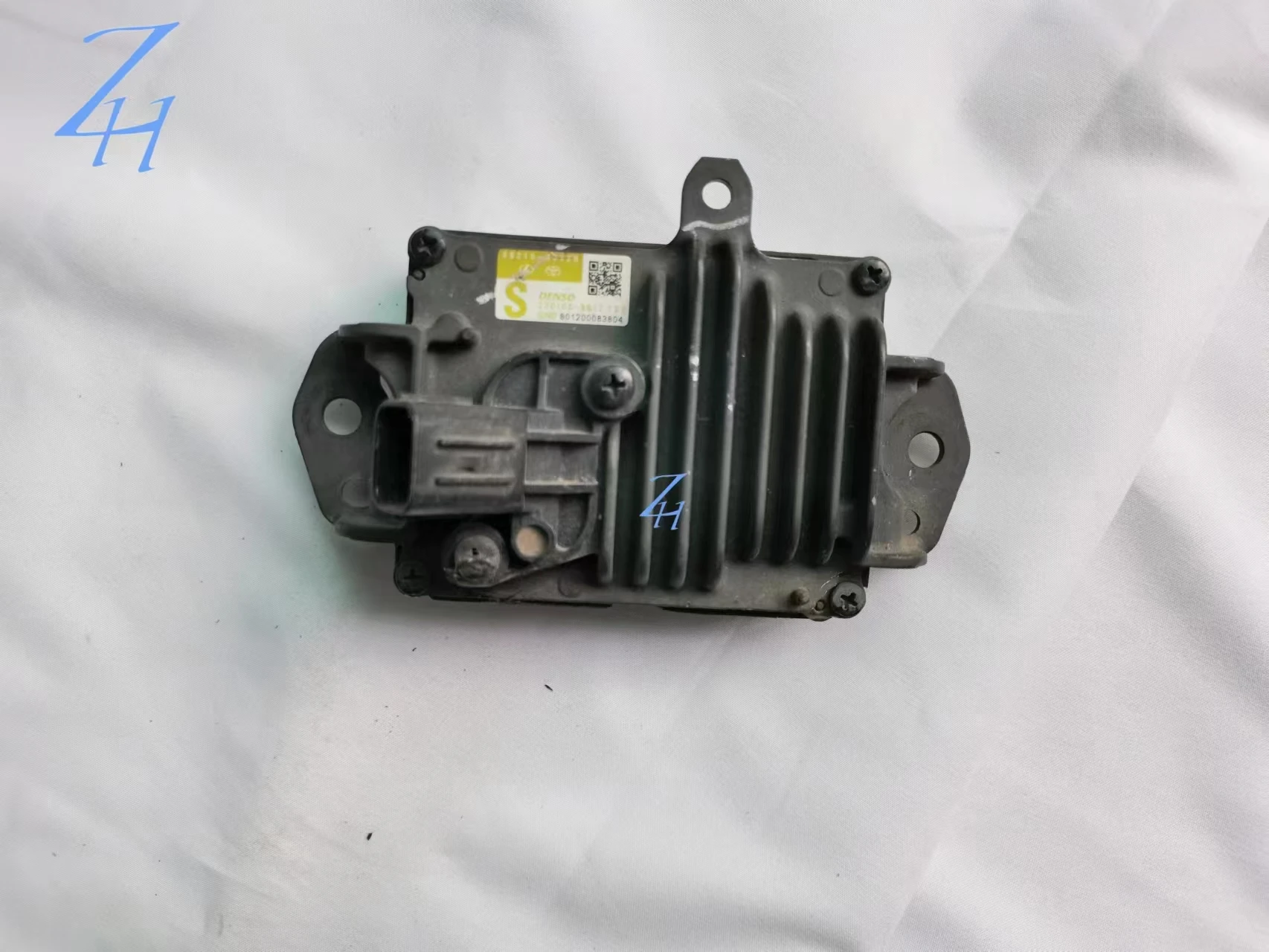 For2019-2022 Lexus RX350 ES350 UX200 LS NX Sensor Millimeter Wave Radar 88210-33120 Cruise control sensor radar original vendor