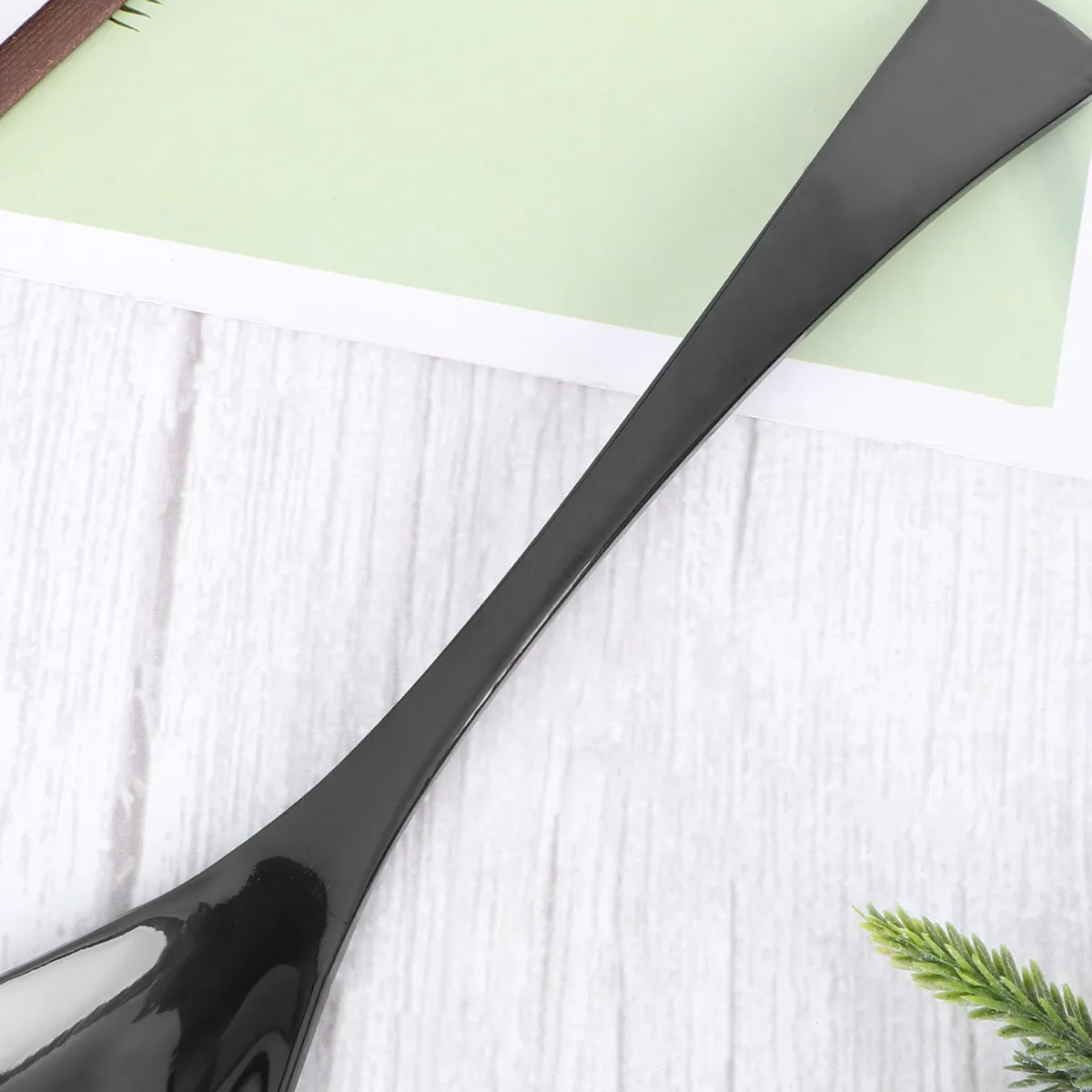 Premium Black Gold Titanium Plated Stainless Steel Soup Spoon Mirror Finish Lightweight Easy Clean Tableware for Hotel Store