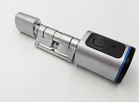 iAooGee Smart Door Lock Compatibile con Bluetooth con APP Tuya/Impronte digitali/Scheda IC/Chiave/Sblocca la sicurezza domestica elettronica