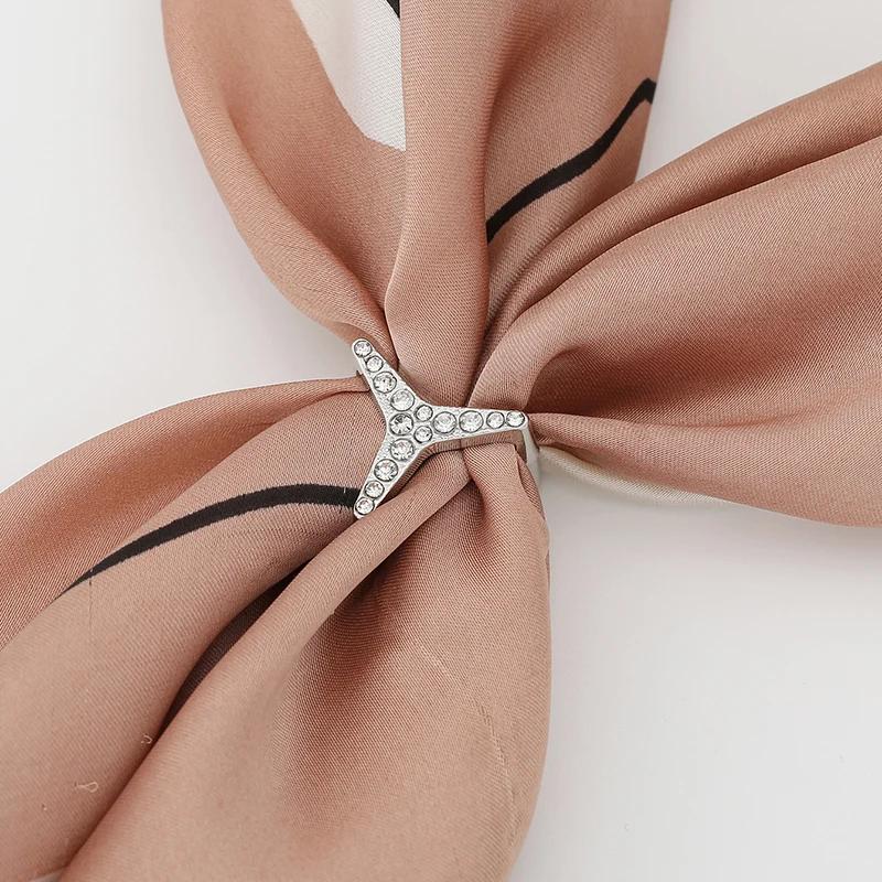 Fashion Alloy Silk Scarf Buckle Women Accessories Jewelry Hijab Brooch Pins For Muslim Decorated Solid Color Shawl Clip 2.2*2cm image 2