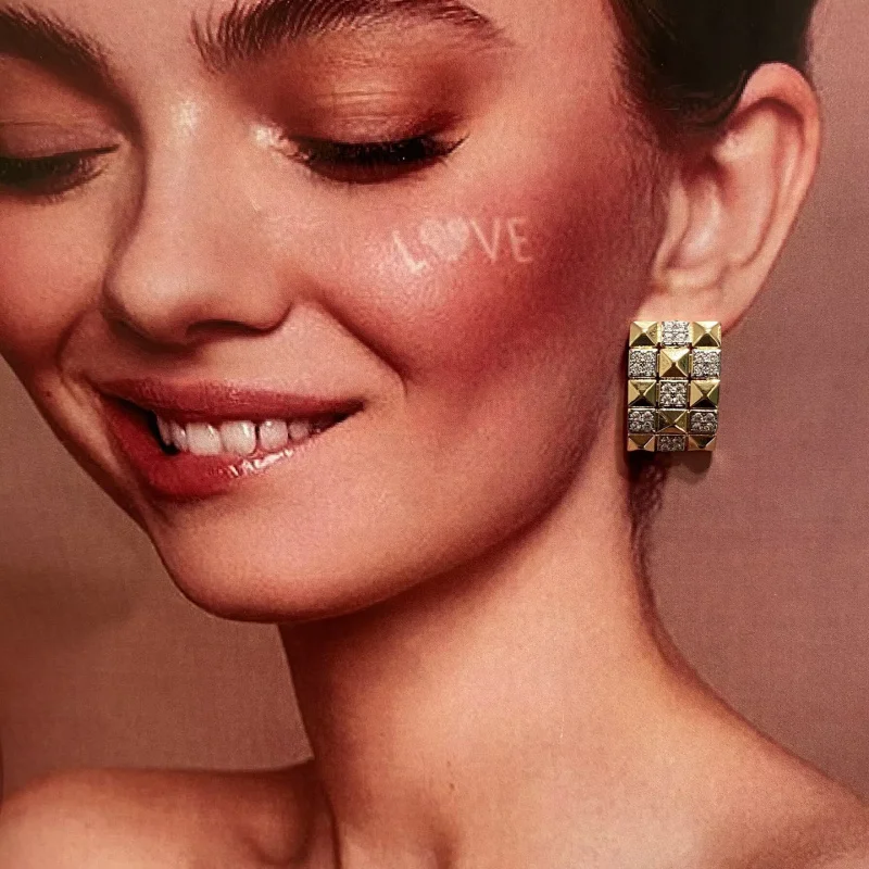 Luxury Square Grid Paved Cubic Zirconia Stud Earrings Gold Tone Checkered Minimalist trendy Elegant Daily Wear Jewelry