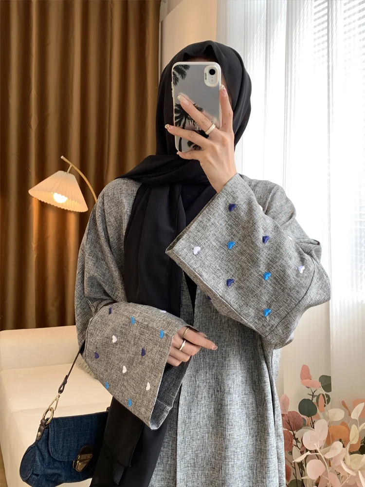 Heart Moon Embroidery Abaya Polyester Effect Fabric Batwing Sleeves Kimono Muslim Women Dubai Clothing Hijab Robe Ramadan