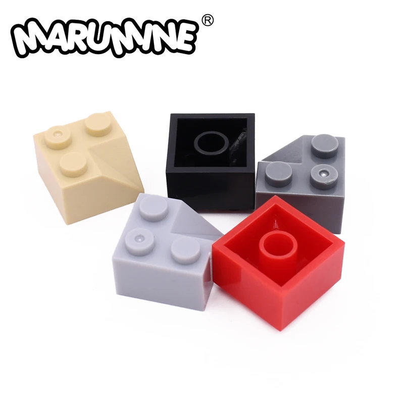 Marumine สร้าง Block Part 3046 2X2 45องศาลาดเว้าหลังคา30PCS MOC อิฐชุดประกอบอุปกรณ์เสริมใช้งานร่วมกับอนุภาค