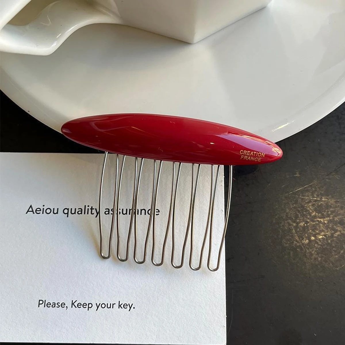 1 Stück Neuer Retro Gold Standard Haarkamm, Hochwertiger Ovaler Umgekehrter Kamm, Acetat-Seitenclip Koreanische Version des Kopfbedeckungs-Haarkamms – Detail 4