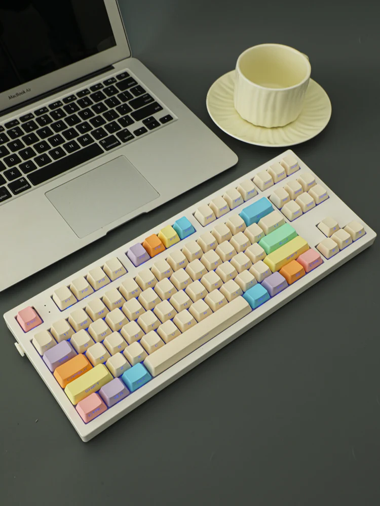 Copritasti bianco caramello Carattere superiore laterale Copritasto retroilluminato traslucido Profilo OEM PBT per accessori per tastiera meccanica MX Switch