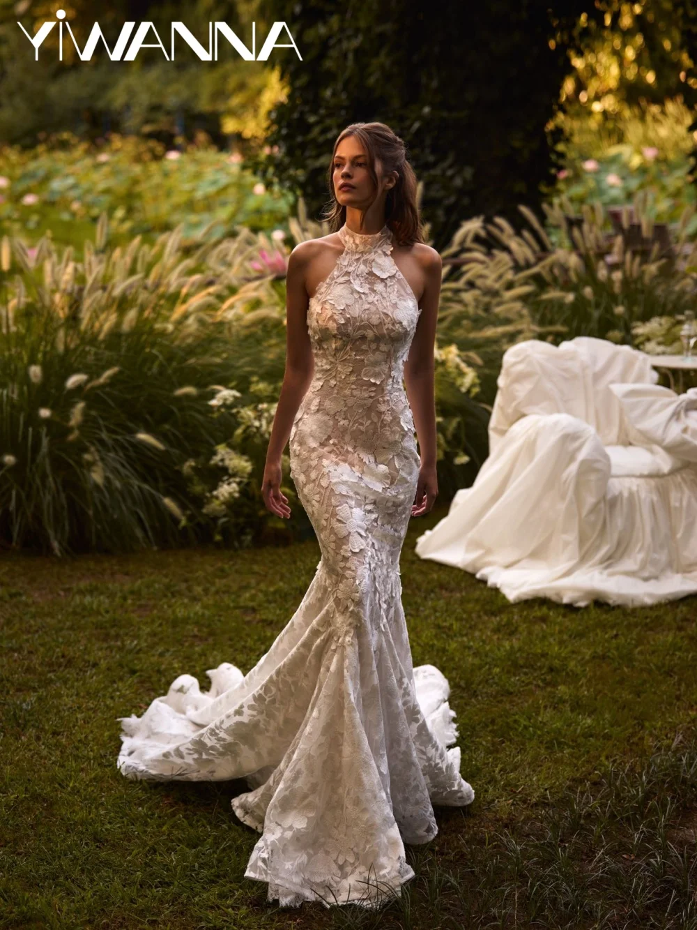 

Open Back Lace Appliques Wedding Dress Modern Halter Sleeveless Bridal Gown 2026 New Customized Mermaid Long Dresses For Bride