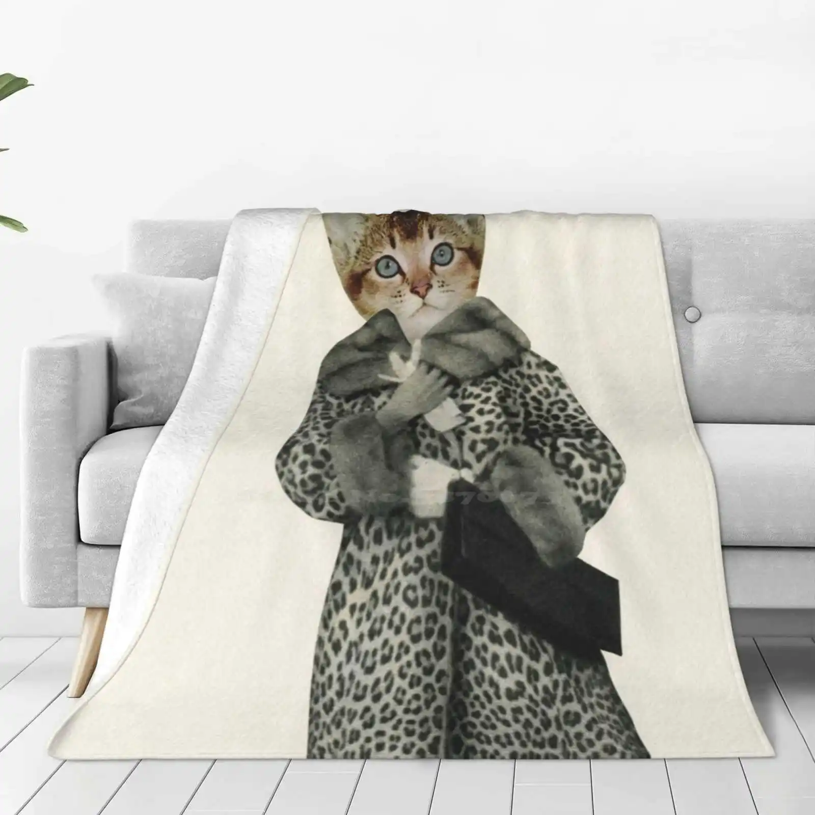 

Котенок, наряд как кошка, модное мягкое теплое одеяло, котенок, кошка, кошка, леопард, модное ретро, средний век, очень странное