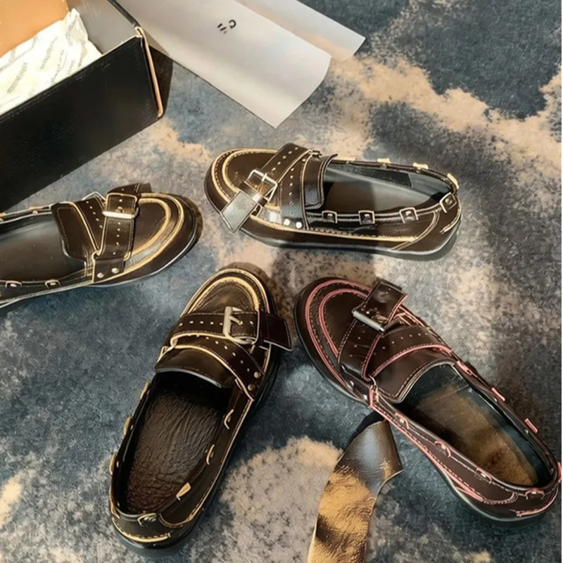 Vintage Women Platform Loafers Metal Buckle Mary Janes Retro Washed Leather Round Toe Slip On Flats Goth Punk Casual Ladies Shoe