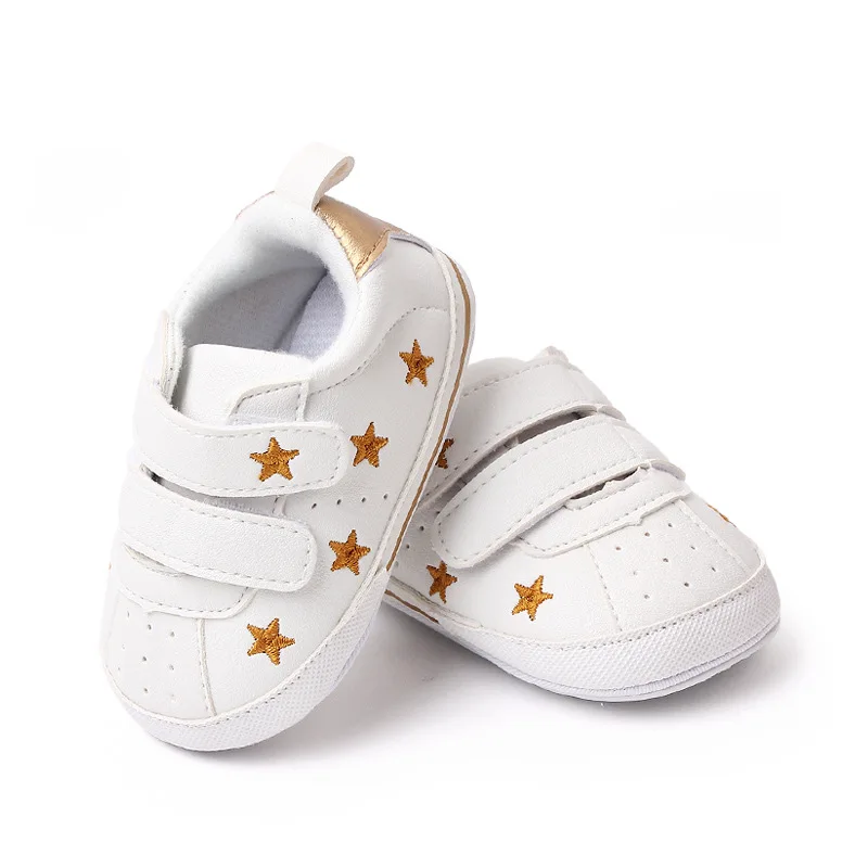 Meninos e meninas adoram estrelas sapatos de caminhada com sola macia, fundo de borracha, antiderrapante, raso, casual, bebê, primavera, outono