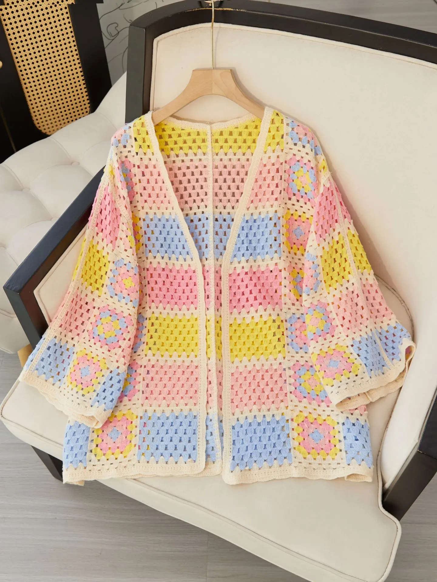 

2025 Spring And Autumn Bohemian Color Block Crochet Hollow Knitted Cardigan Women's Loose 3/4 Sleeve Sun Protection Outerwear