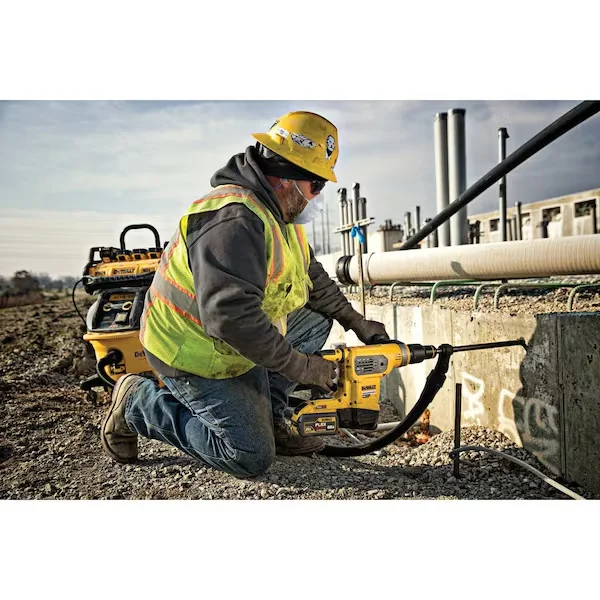 60V MAX* 1-9/16 in. Brushless Cordless SDS MAX Combination Rotary Hammer (Tool Only)