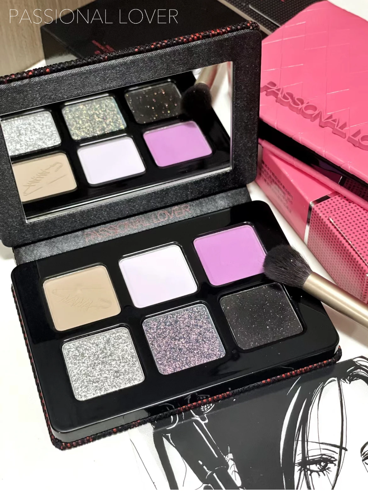 Passional Lover Pl Eye Shadow Anime NANA Palette di ombretti co-branded 6 colori Shimmer MattePortable Cosmetico da donna