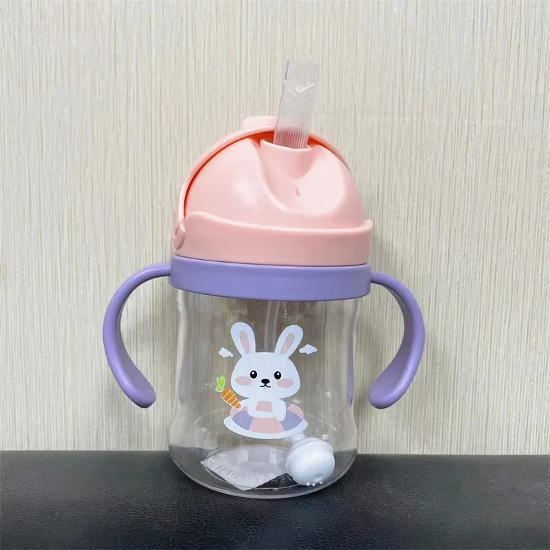 New Baby Cartoon Handle Water Cup Flip Straw Cup with Gravity Ball Suction Cup 250ml