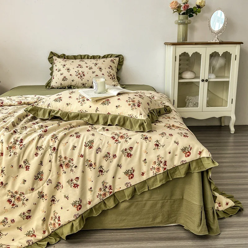 Summer Cool Quilt Four-Piece Set Lace Soybean Fiber Airable Quilt Cover Soft Air Conditioner Blankets Pillow Cover And Bed Sheet