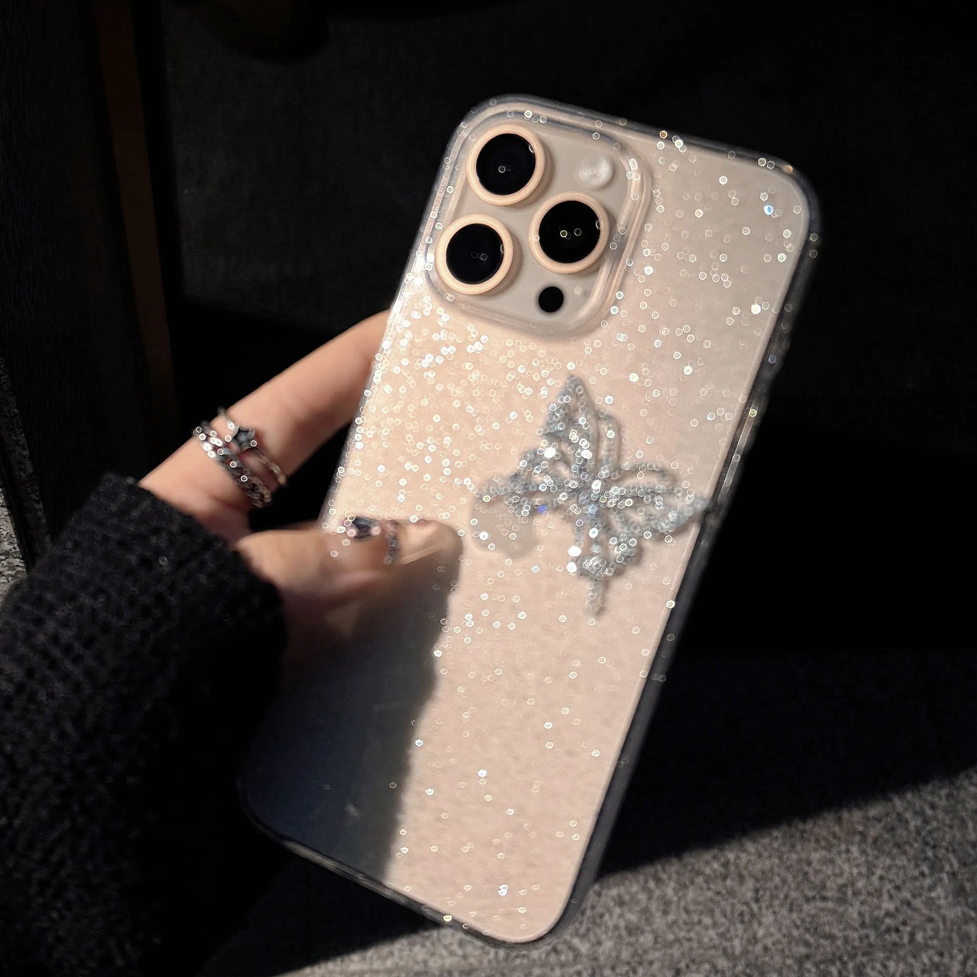 Luxuriöse solide Coors-Schmetterlings-Diamant-Glitzer-Pailletten-Handyhülle für iPhone 17, 16, 15, 14, 13, 12, Pro Max, klare, stoßfeste, weiche Abdeckung