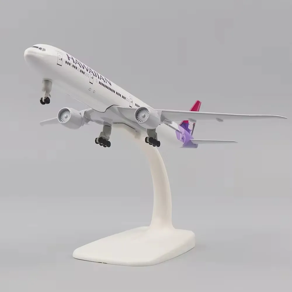 20cm 1:400 Metal Airplane Model Hawaii Boeing 777 Metal Replica with Landing Gear Alloy Material Aviation Simulation Boy Gift