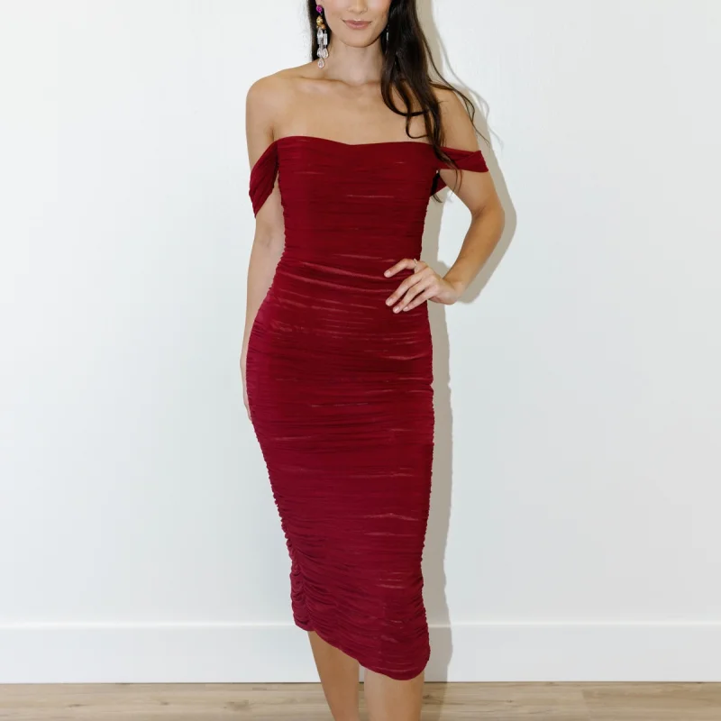 15280 #   Claret fora do ombro sem costas plissado vestido de noiva de casamento vestido de festa de aniversário personalizado feminino vestidos de noite de baile