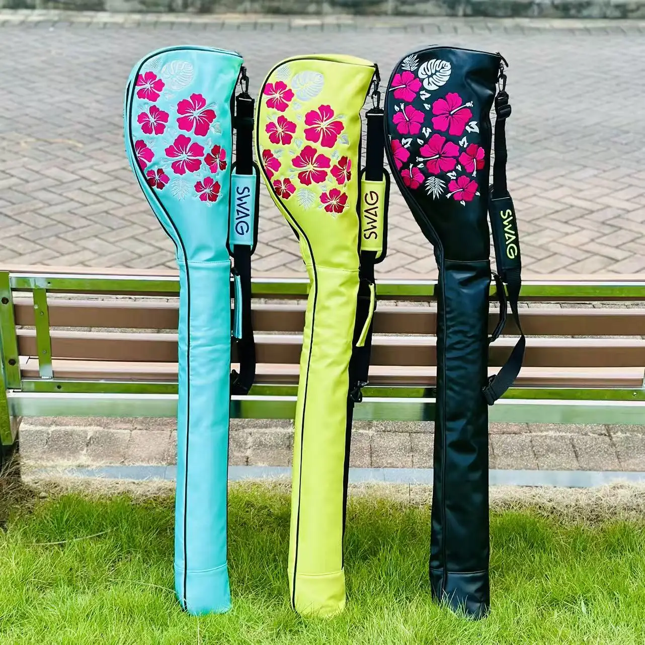 Skull golf ball bag golf practice ball bag foldable soft ball bag can accommodate 4-7 golf clubs practice ball bag
