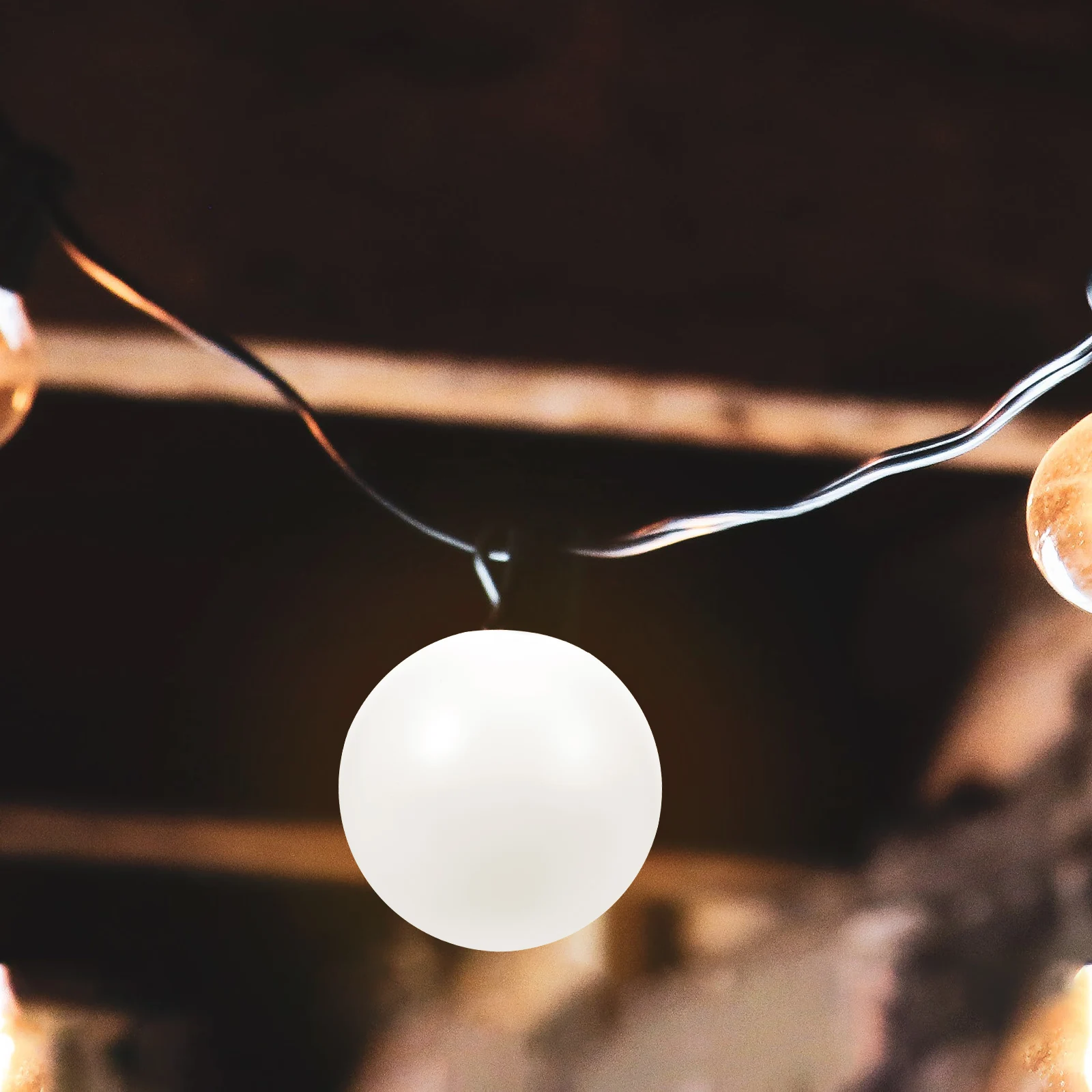 

Plastic Lamp Shade Ball 80mm White G4 Modern Hanging Replacement Lampshade Cover Pendant Chandelier Wedding Lawn Decor