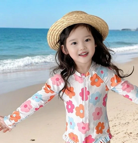 2025 New Girls Swimsuit One-piece Long Sleeved Children Sun Protection Swimsuit Cute Quick Drying Swimsuit for Children