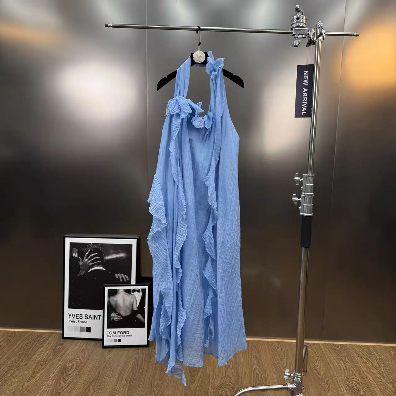 

Women Sexy Halter Floral Ruffles Casual Vacation Long Dress Celebrity Backless Beach Holiday Dresses Birthday Party Gown Vestido