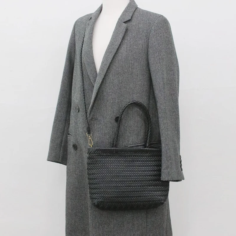 حقائب حقيقية من الجلد المنسوجة من الجلد للنساء حقائب مصممة فاخرة ومحافظ 2025 جديدة في مقبض أعلى من جلد البقر مع حقيبة كتف إبط داخلية الجيب الداخلي جودة عالية ًالشحن مجانا وصول الشحن السريع #3