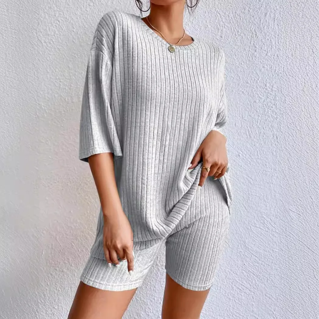 Summer New Women\'s Vacation Fashion Casual Suit Solid Color Spring Round Neck Loose Shorts Suit