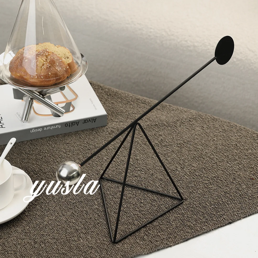 

Retro simple high-end living room TV cabinet dining side cabinet villa model room Italian ornament soft decoration decoration