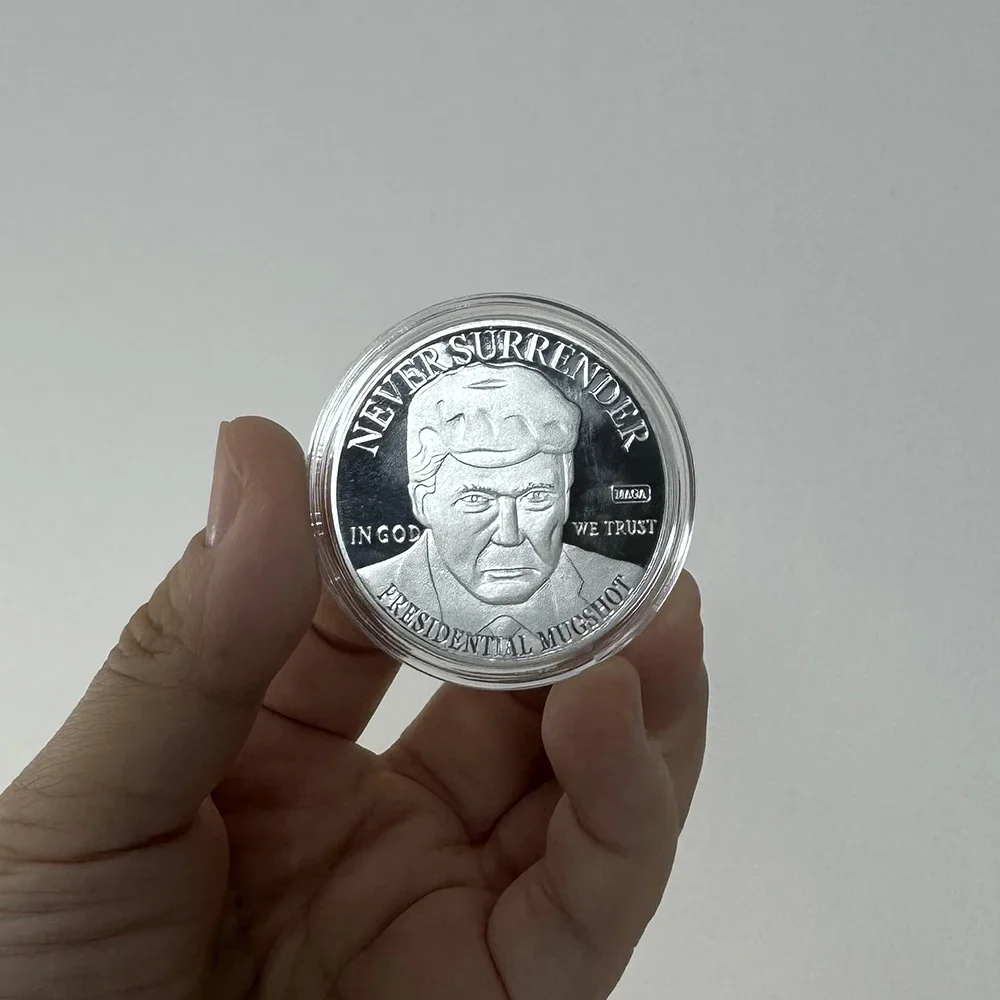 2024 Trump Silver Plated Coin Donald Trump Never Surrender Metal Commemorative Coin Badge