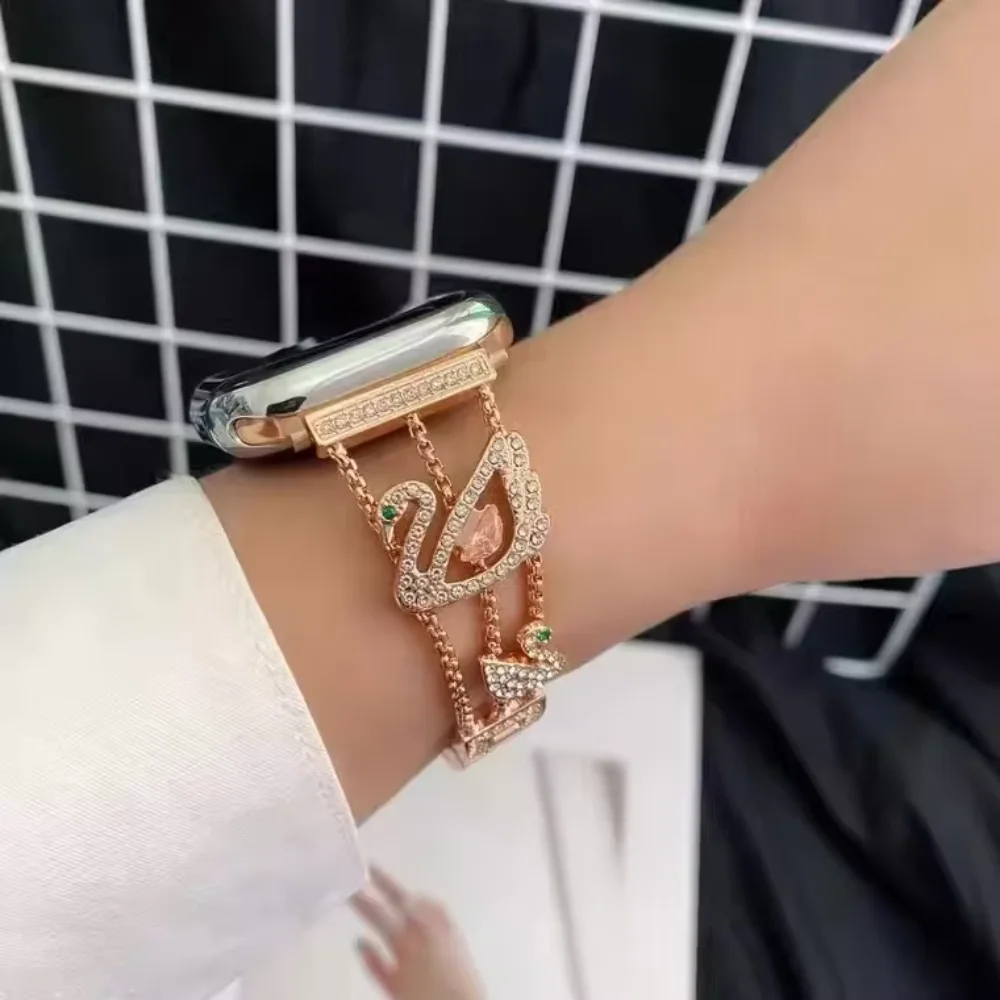 Metal Diamond Strap for Apple Watch Ultra2 10 9 8 7 6 5 4 SE Women Stainless Steel Bracelet iWatch 45mm 44mm 42mm 46mm 41mm Belt