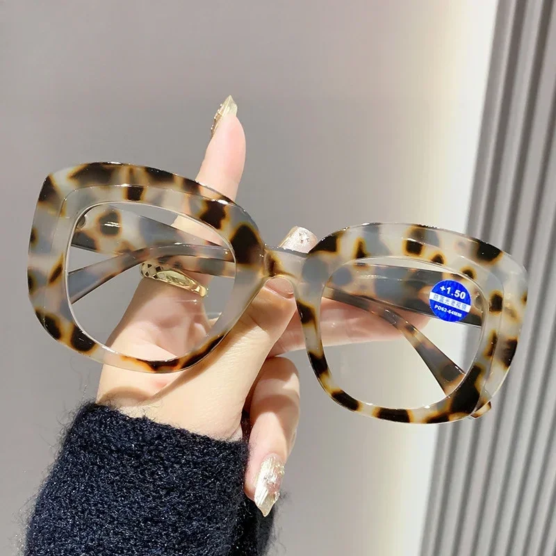 Neutrale Mode Übergroßen Rahmen Lesebrille frauen Neue Retro HD Objektiv Presbyopie Brille Luxus Weitsichtige Gläser Bis + 4,0 – Detail 3